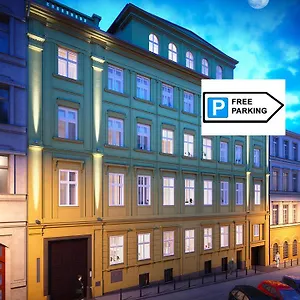 The Dante - Family With Free Parking Apartment